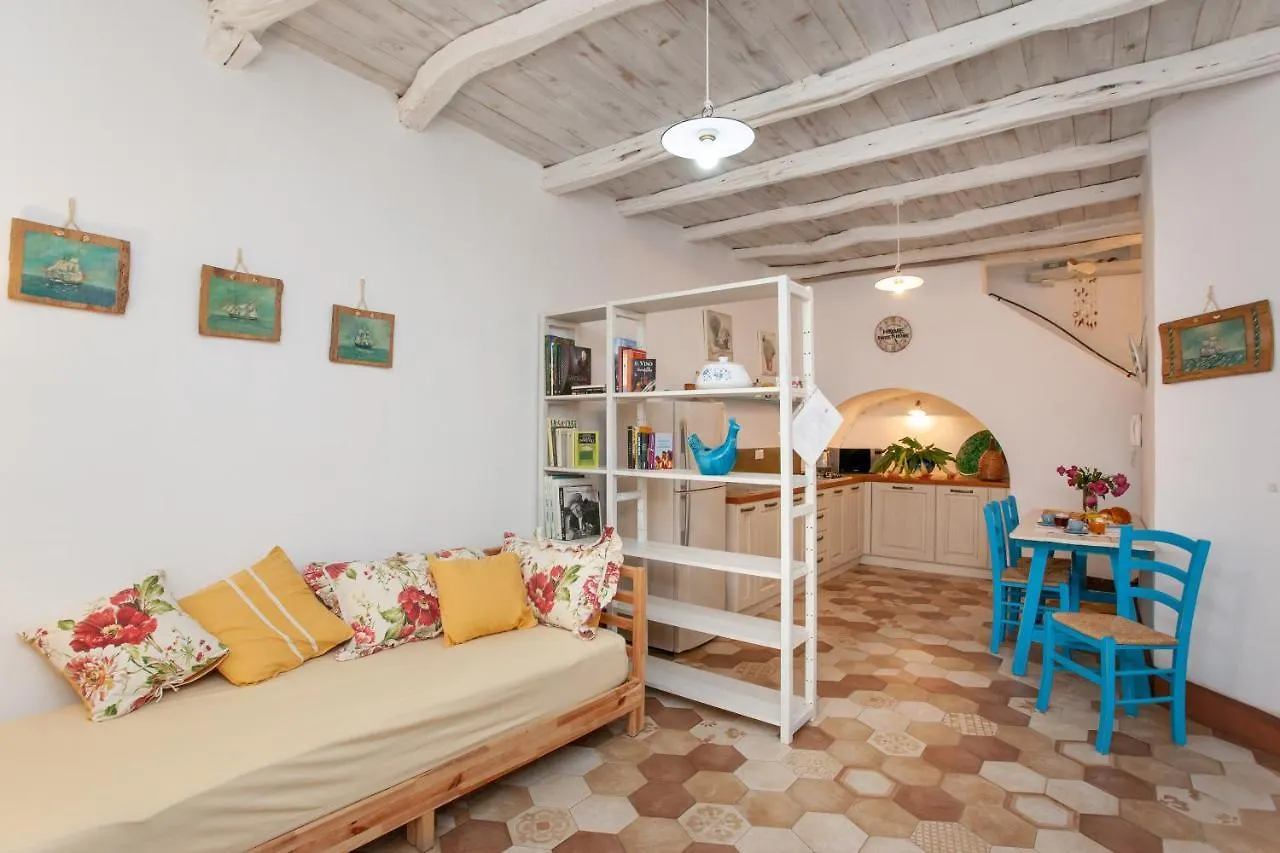 Holiday home Domo Bangone Villa Orosei Italy